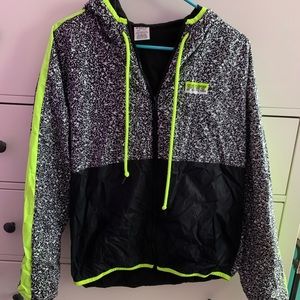 PINK VS ANORAK🖤Leopard pattern with neon markings